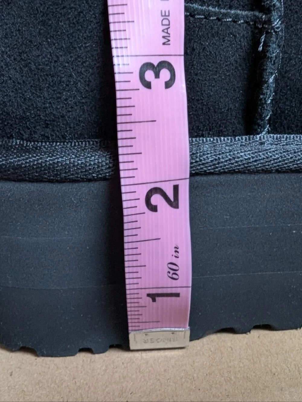 NWT Ugg Classic Ultra Mini Platform Boots, Black, Size 7